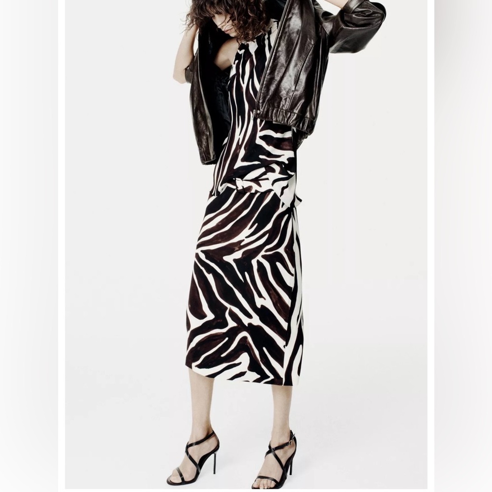 Zara Zebra Pencil Print skirt with Dark Brown